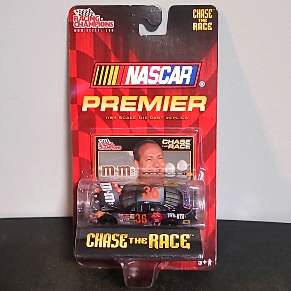 2002 Nascar Racing Champions 1:64 Scale Die-Cast Car in Package #36 Ken Schrader